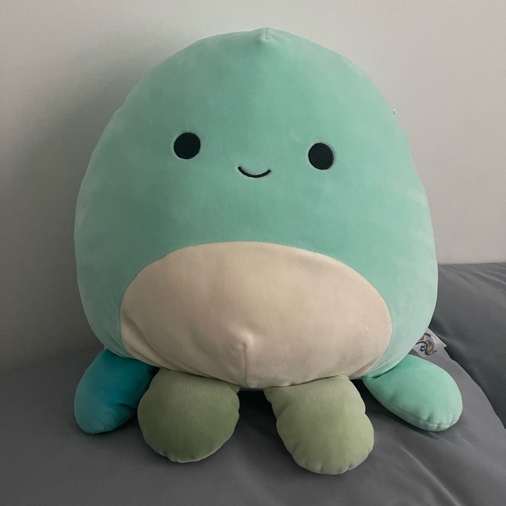 Olga the octopus 12” squishmallow